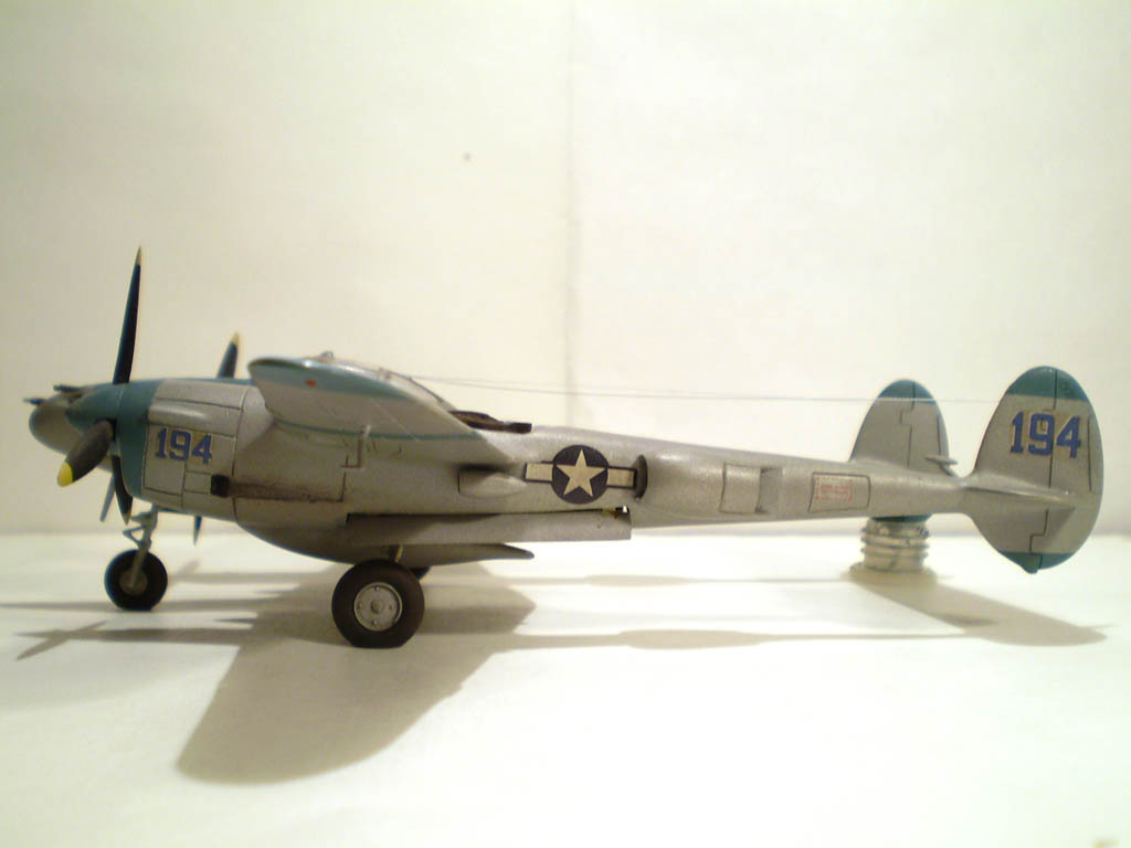 Lockheed P-38J Lightning 1:72 NOVO