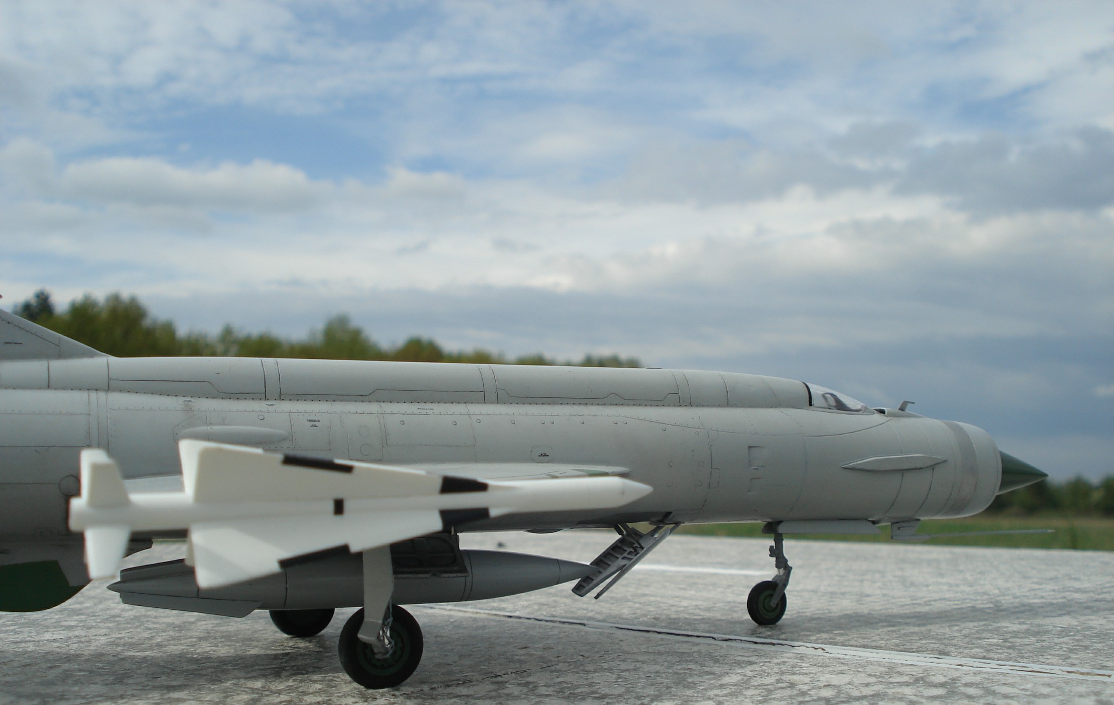 Е-152м — Каропка.ру — стендовые модели, военная миниатюра