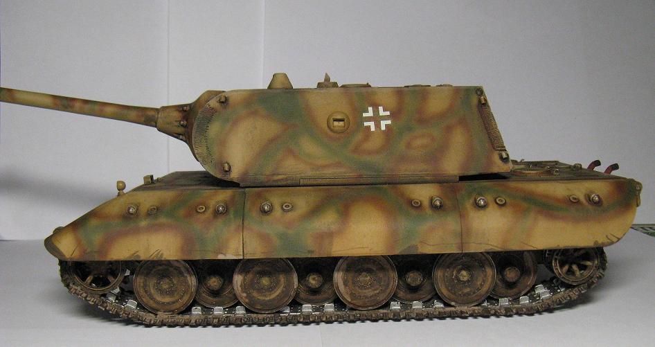 E-100 Super Heavy Tank 1/35 Dragon