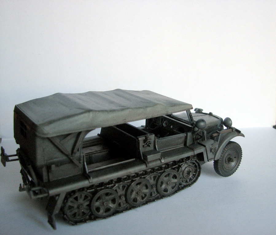 Sd.Kfz. 10 Demag D7