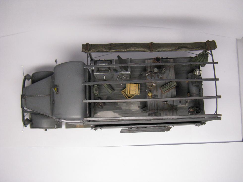 Mercedes Benz L3000 Workshop Track 1/35 Tamiya