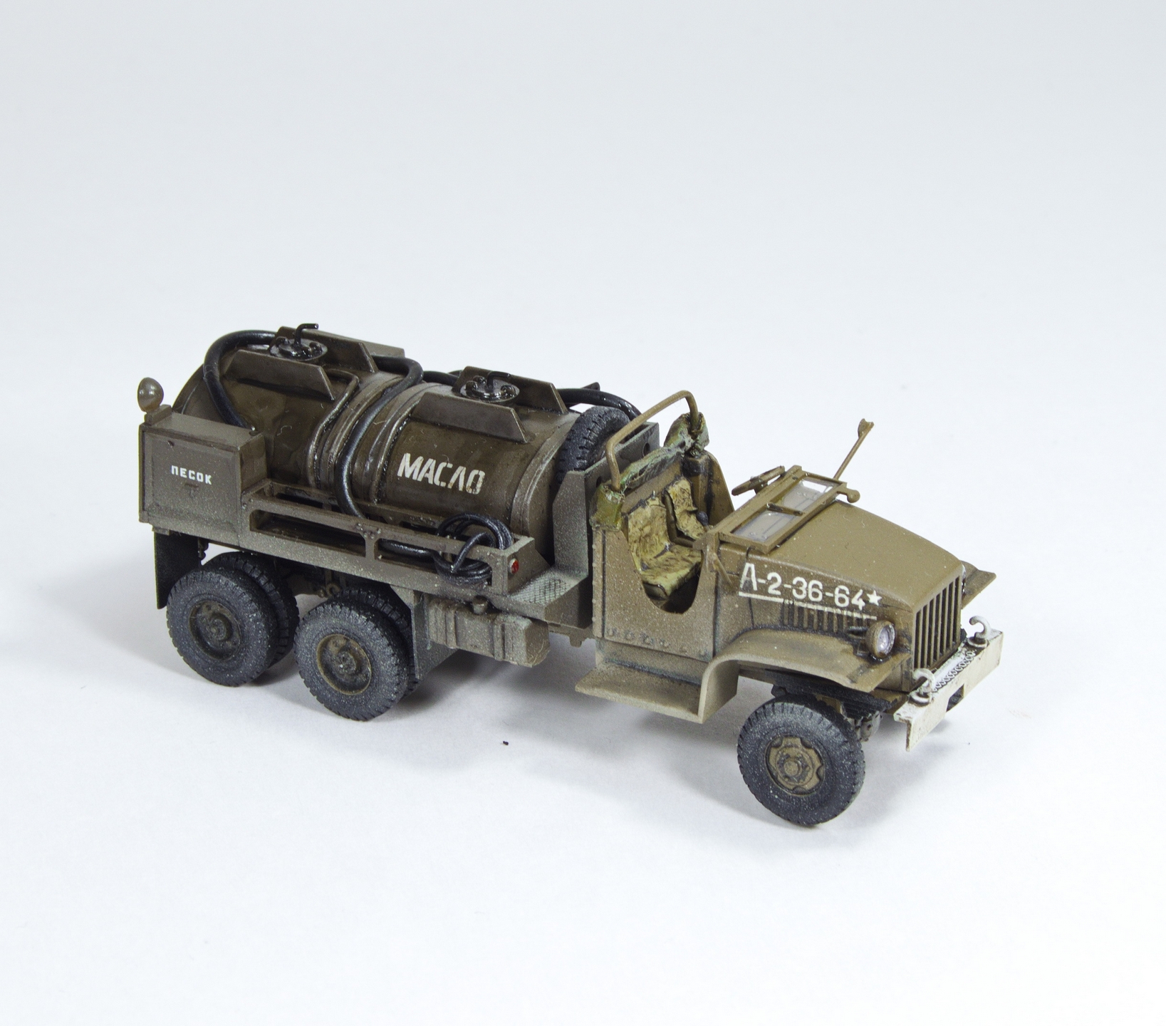 gmc-353-d-6x6-750-gal-capacity-gasoline-tanker