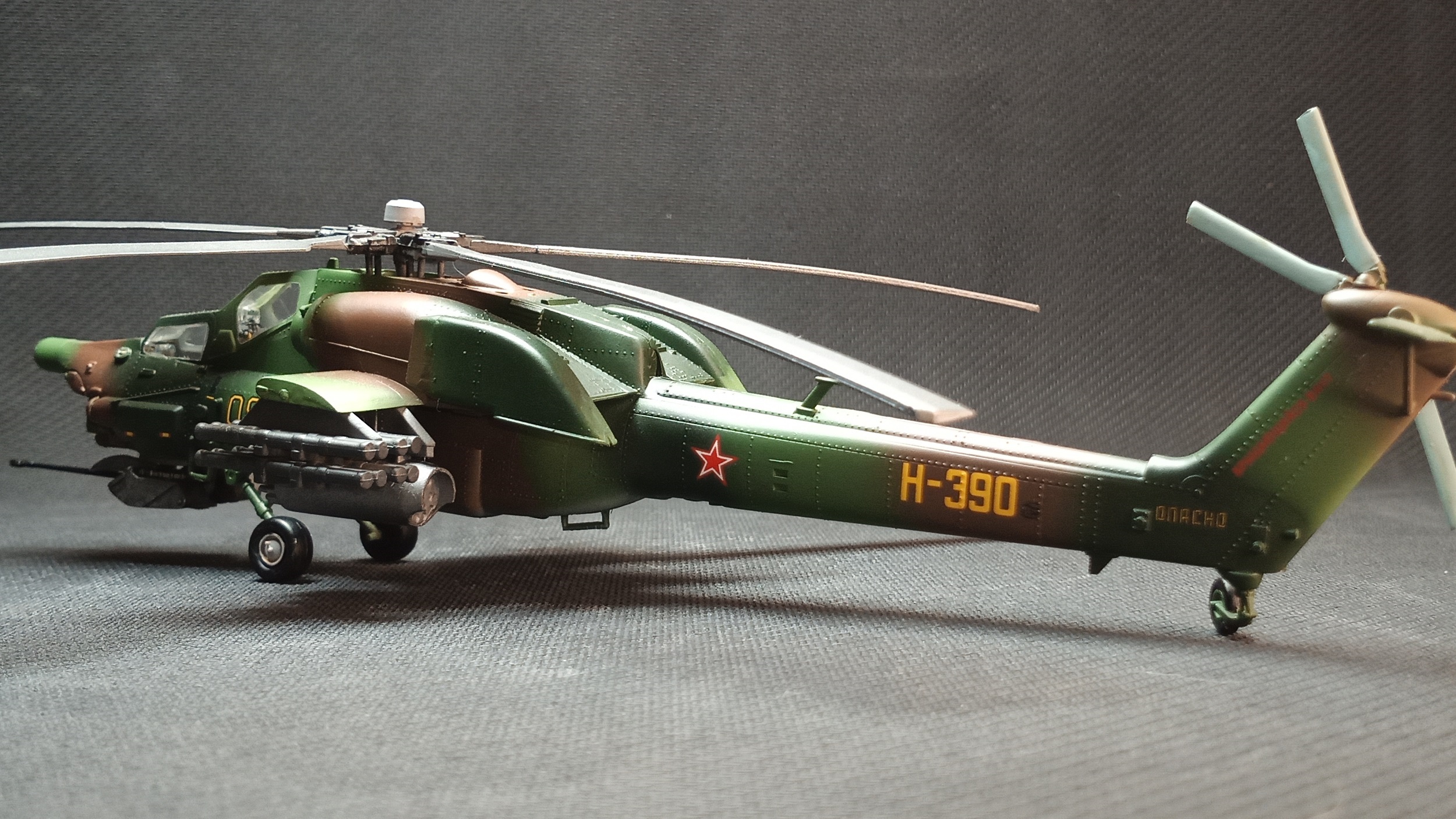 МИ-28А — Каропка.ру — стендовые модели, военная миниатюра
