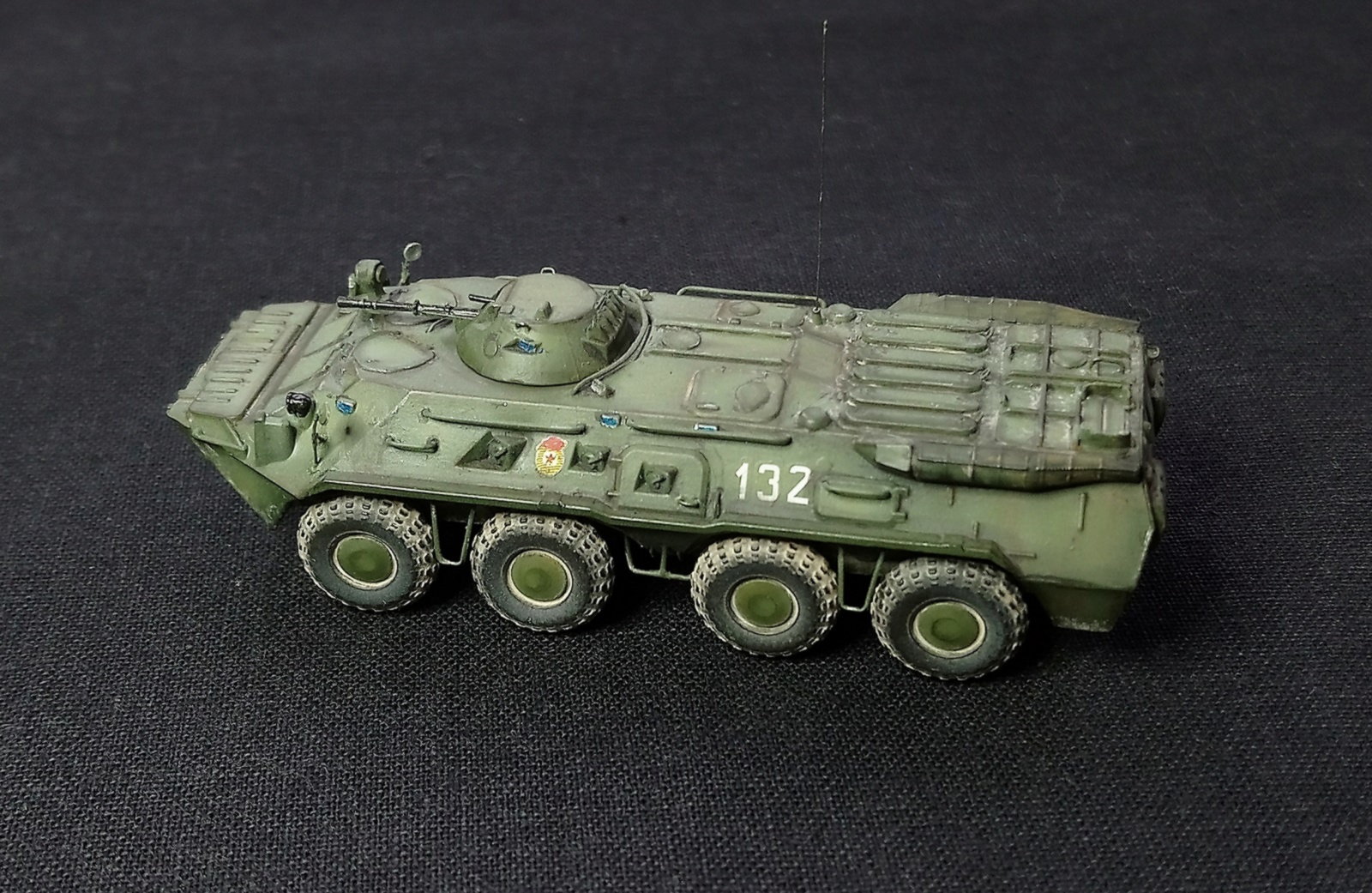 БТР-80 (ЗВЕЗДА) 1/100 — Каропка.ру — стендовые модели, военная миниатюра