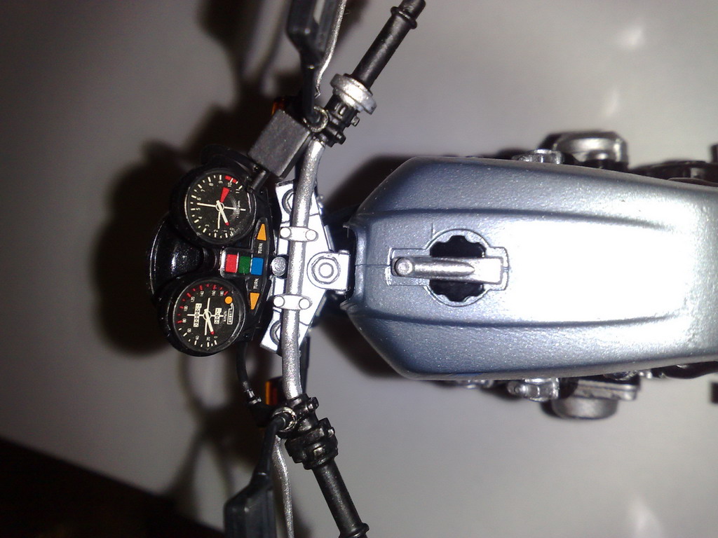 Tamiya Honda CB750F "Custom Tuned" в масштабе 1:12.