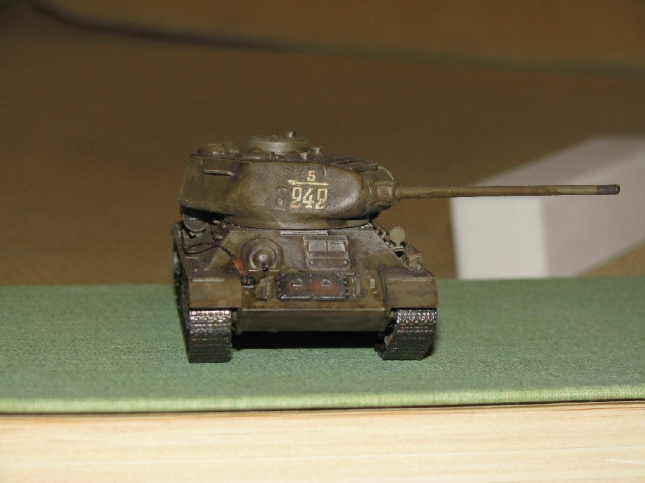Т 34-85 1:72 Revell
