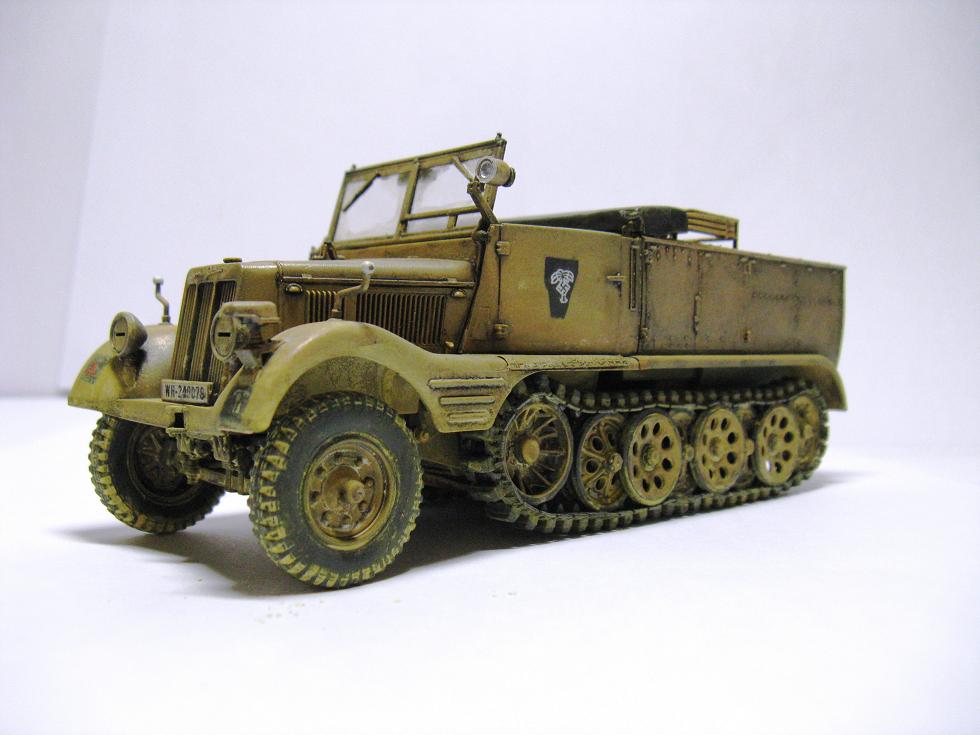 Sd.Kfz.11 1/35 AFV Club