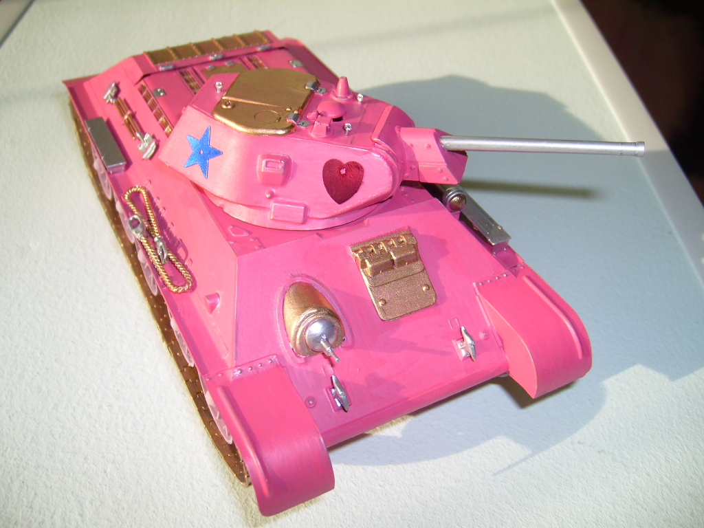 Праздничный танк