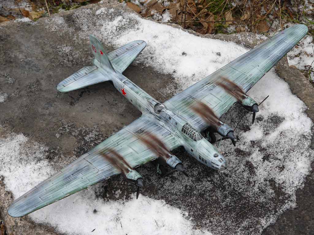 Пе-8 1:72,"Амодел"