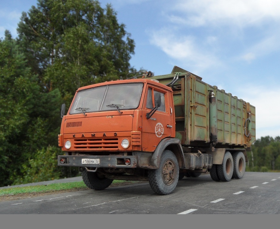 Камаз 53213 Мусоровоз КО-415А — Каропка.ру — стендовые модели, военная ...