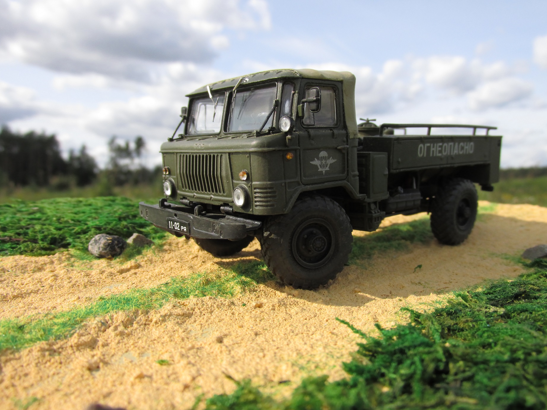 ТЗ-2-66 (ГАЗ-66) — Каропка.ру — стендовые модели, военная миниатюра