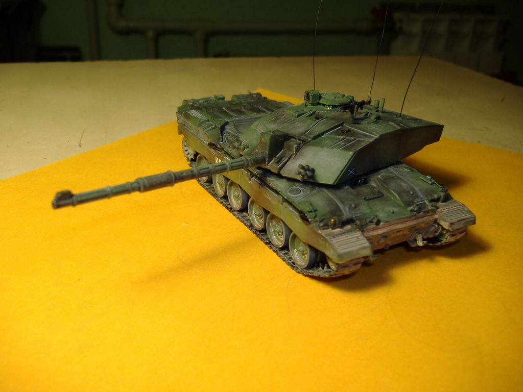 Чэлленджер2  1/72 Драгон