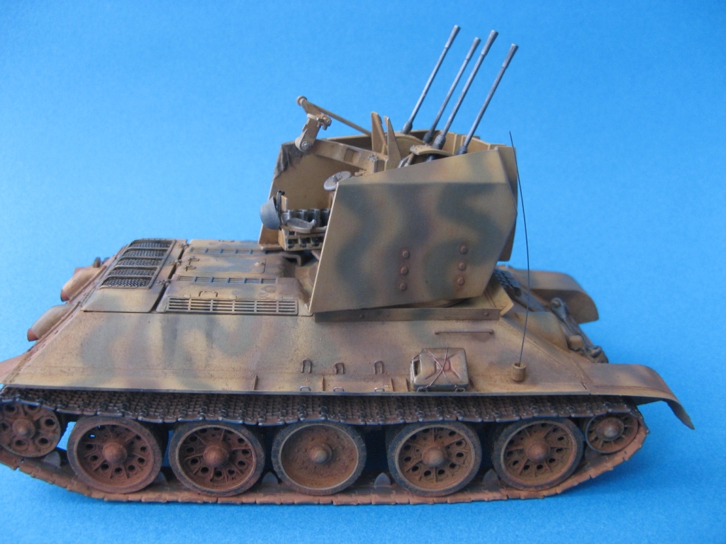 German antiaircraft tank Flakpanzer 747 ( r ) База Т-34