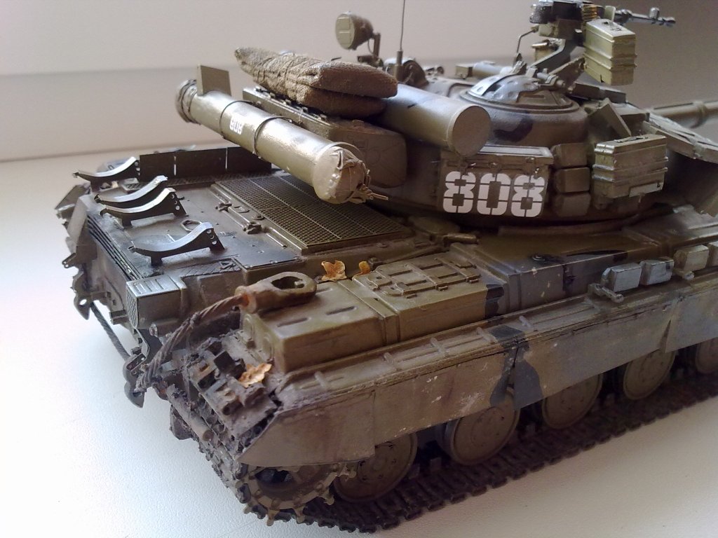 элитная боевая машина сов. армии Т-64БВ