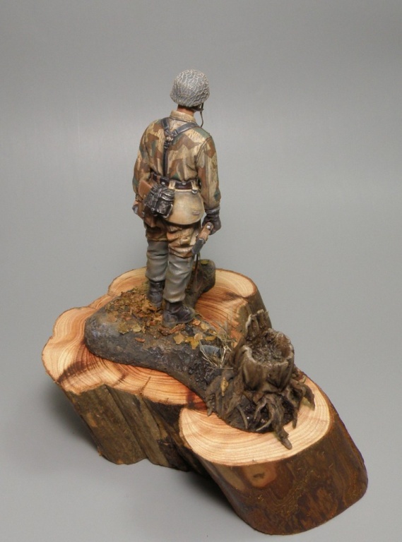 Немецкий парашютист