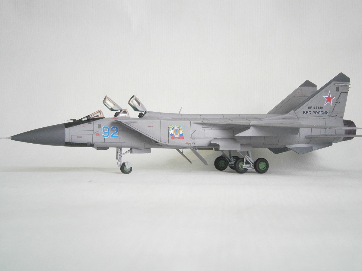 МИГ-31 — Каропка.ру — стендовые модели, военная миниатюра