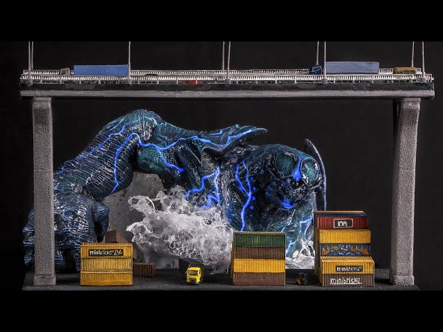 Огромный атакующий Кайдзю // Вдохновляющая Диорама с Монстром