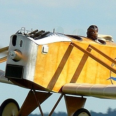 Роман Духовской