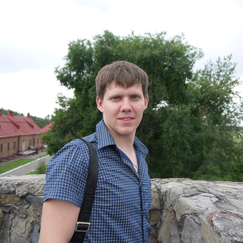 Евгений Устюжанин