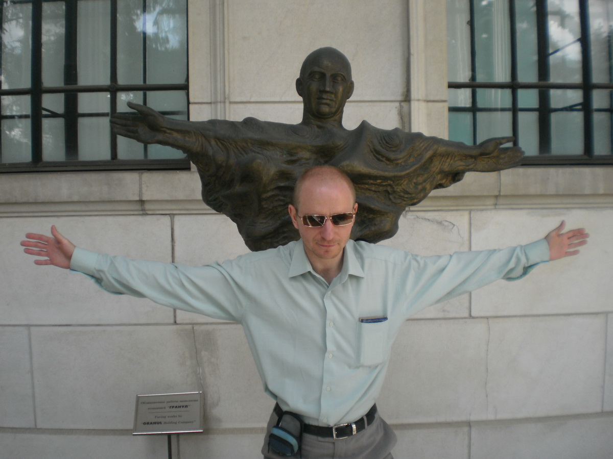 Виталий Домогацкий