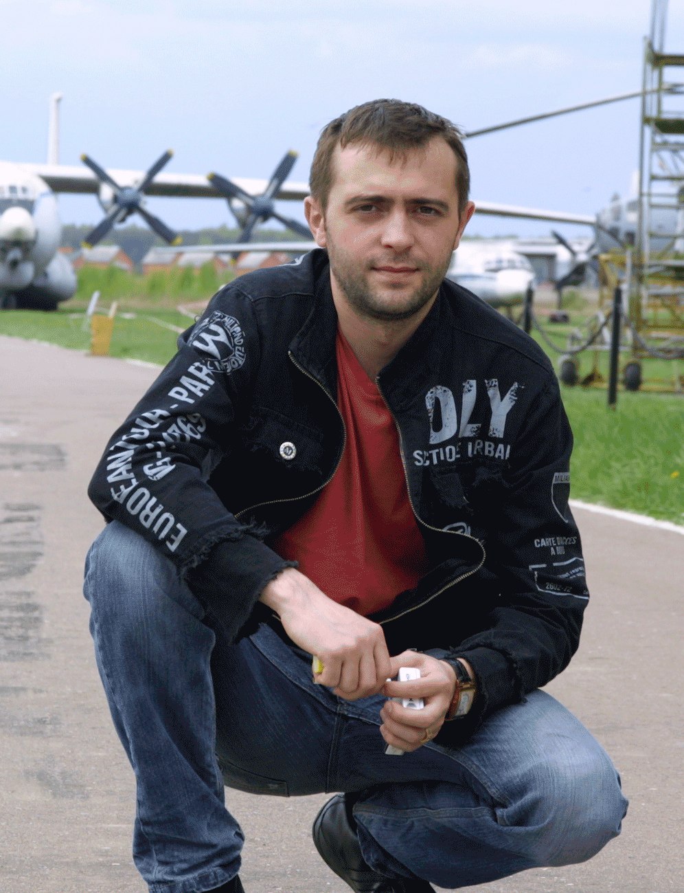 Денис Астахов