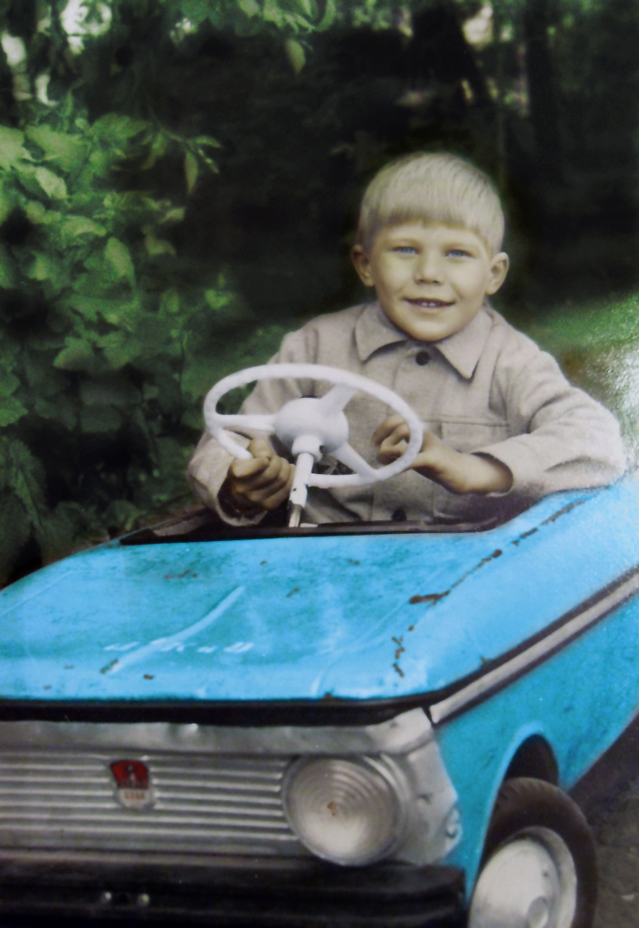 Александр Костырев