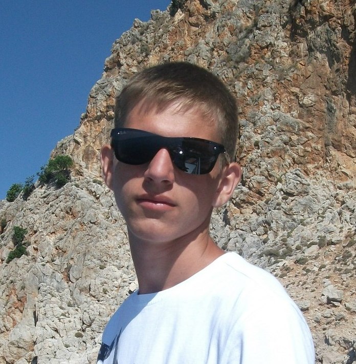 Богдан Долотко