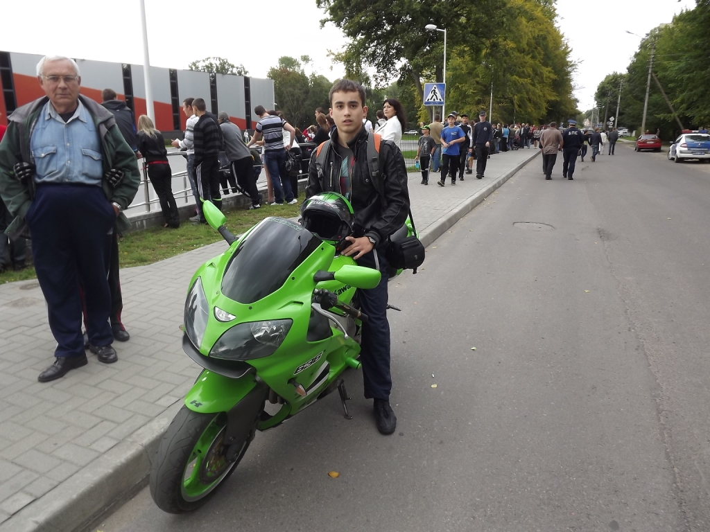 дмитрий мельников