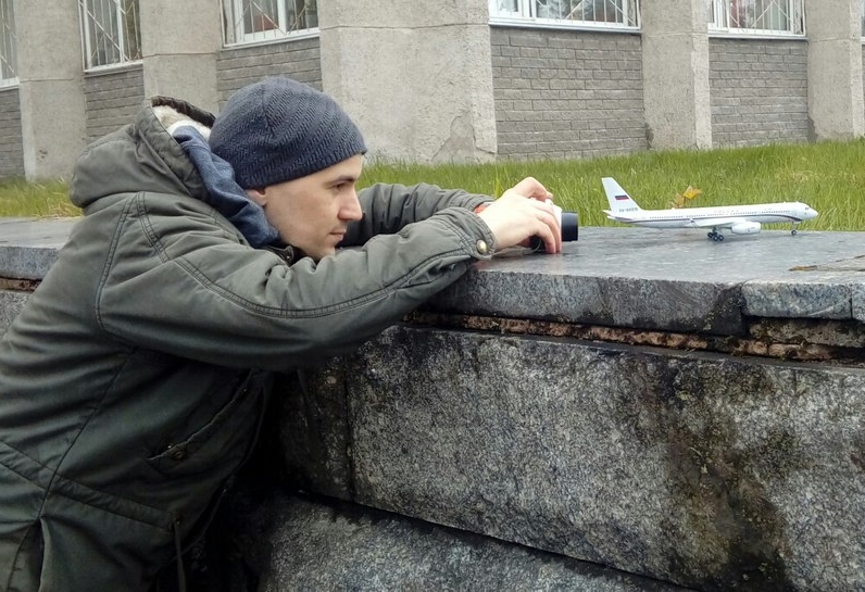 Олег Олейник