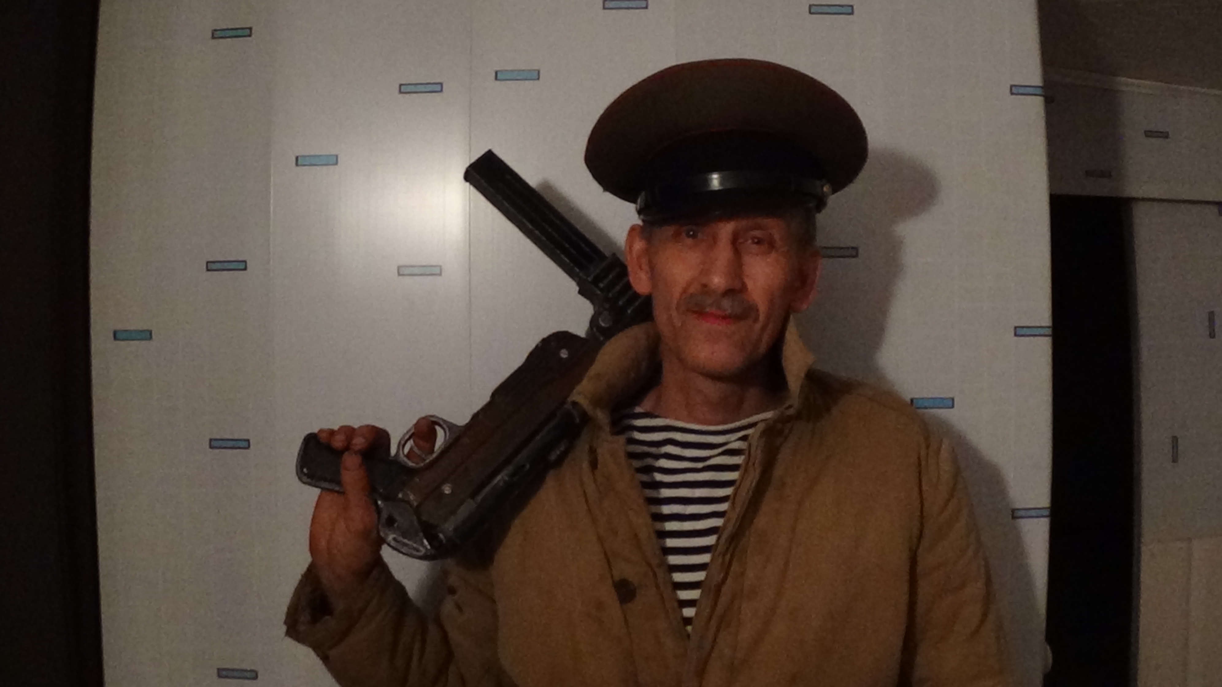 евгений туснин