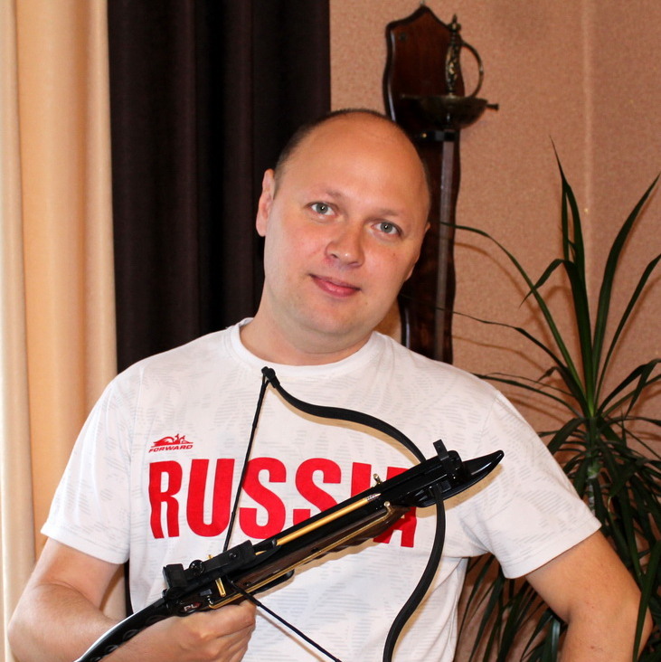 Денис Симаков