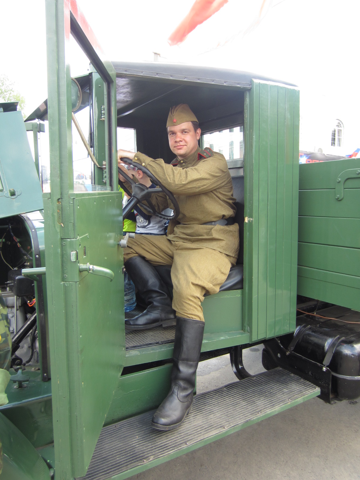 Александр Голованов