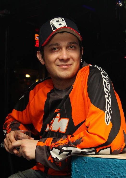 Владислав Валов