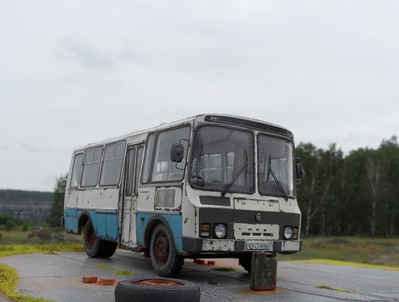 Полка в паз 3205