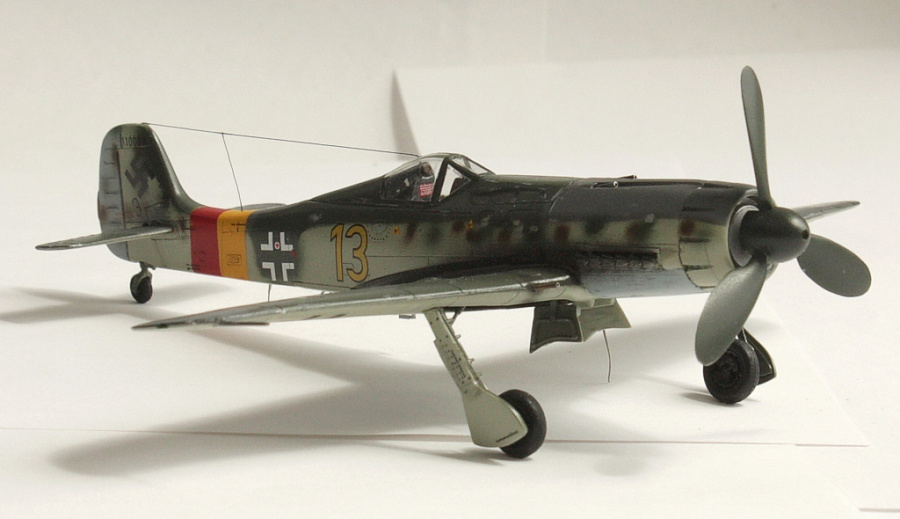 Focke Wulf Ta 152c 1 R 31 — Каропка ру — стендовые модели военная