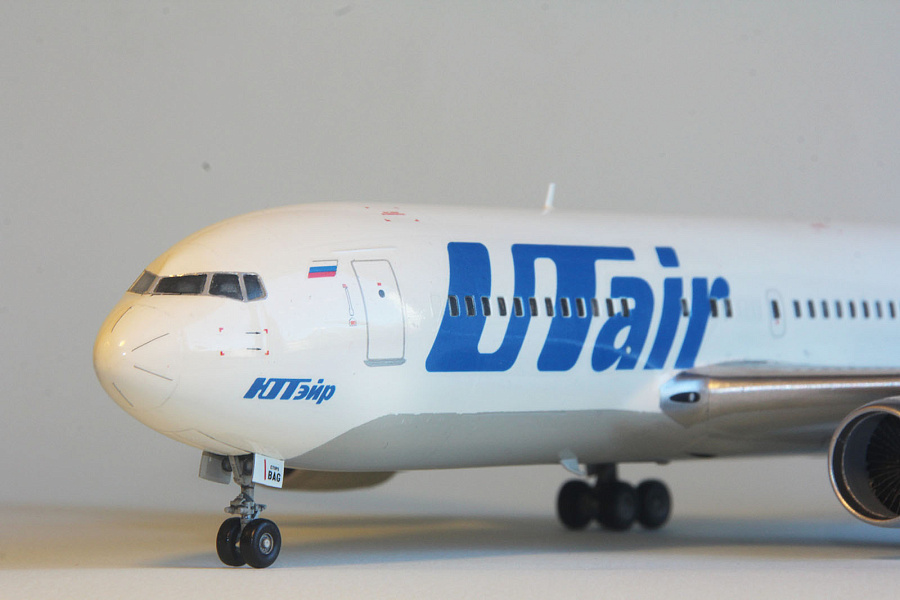 Utair 767. 767-200 UTAIR. Боинг 767 200 ЮТЭЙР. UTAIR Boeing 767-200er. Боинг 767-200 ЮТЭЙР отзывы.