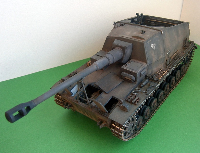 Svet tankov Dicker max dohazování
