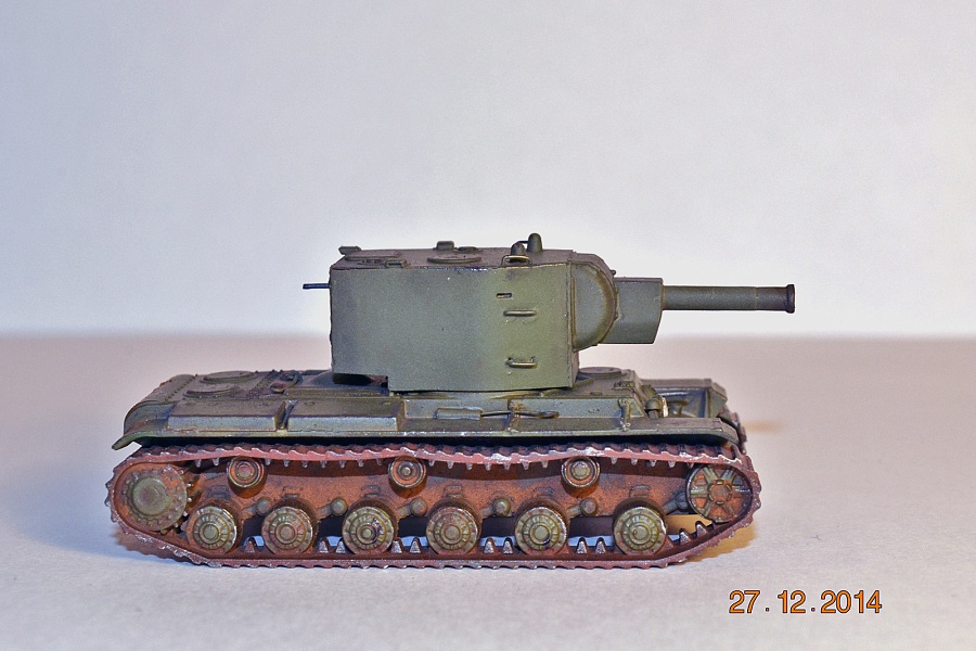 КВ-2 — Каропка.ру — стендовые модели, военная миниатюра