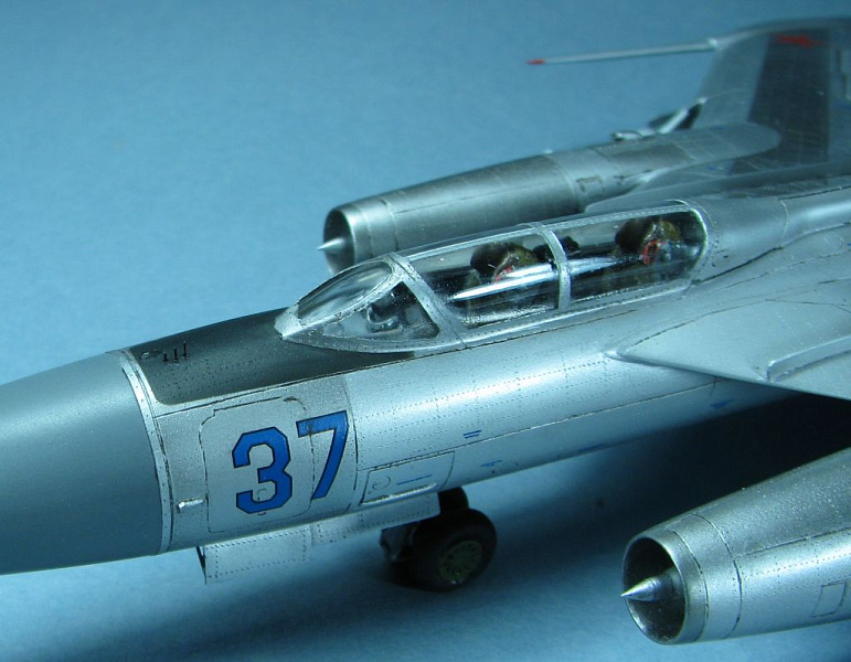 28 п. Як 28п модель. Як-28пп Amodel, 1/72. Як-28пп 1/72 Амодел. 72102 Amodel 1/72 як-28л.