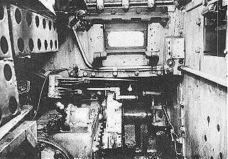  механика-водителя Flakpanzer 38 (t).